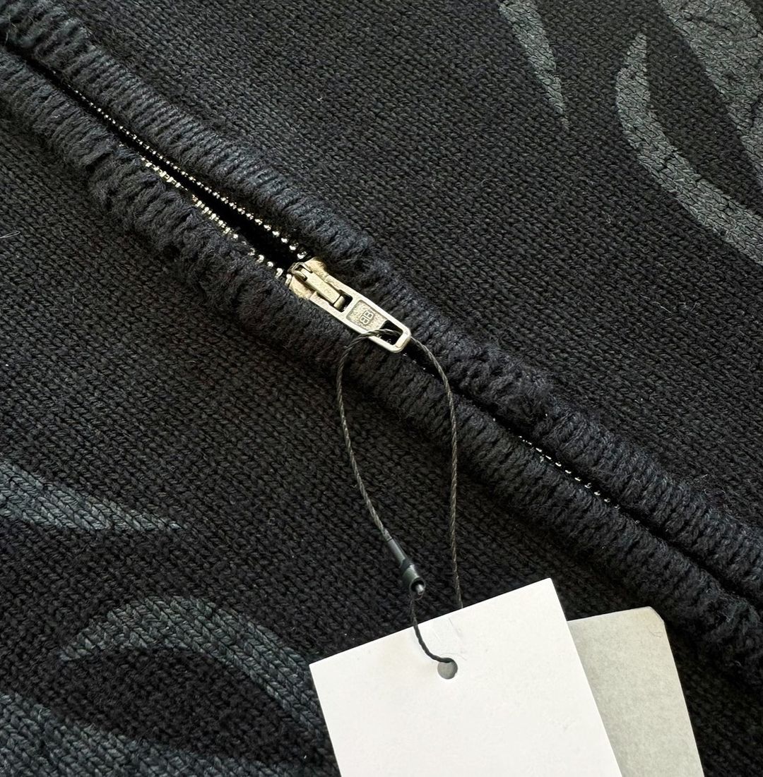 BALE MEN'S Y2K ZIP-UP CARDIGAN IN BLACK