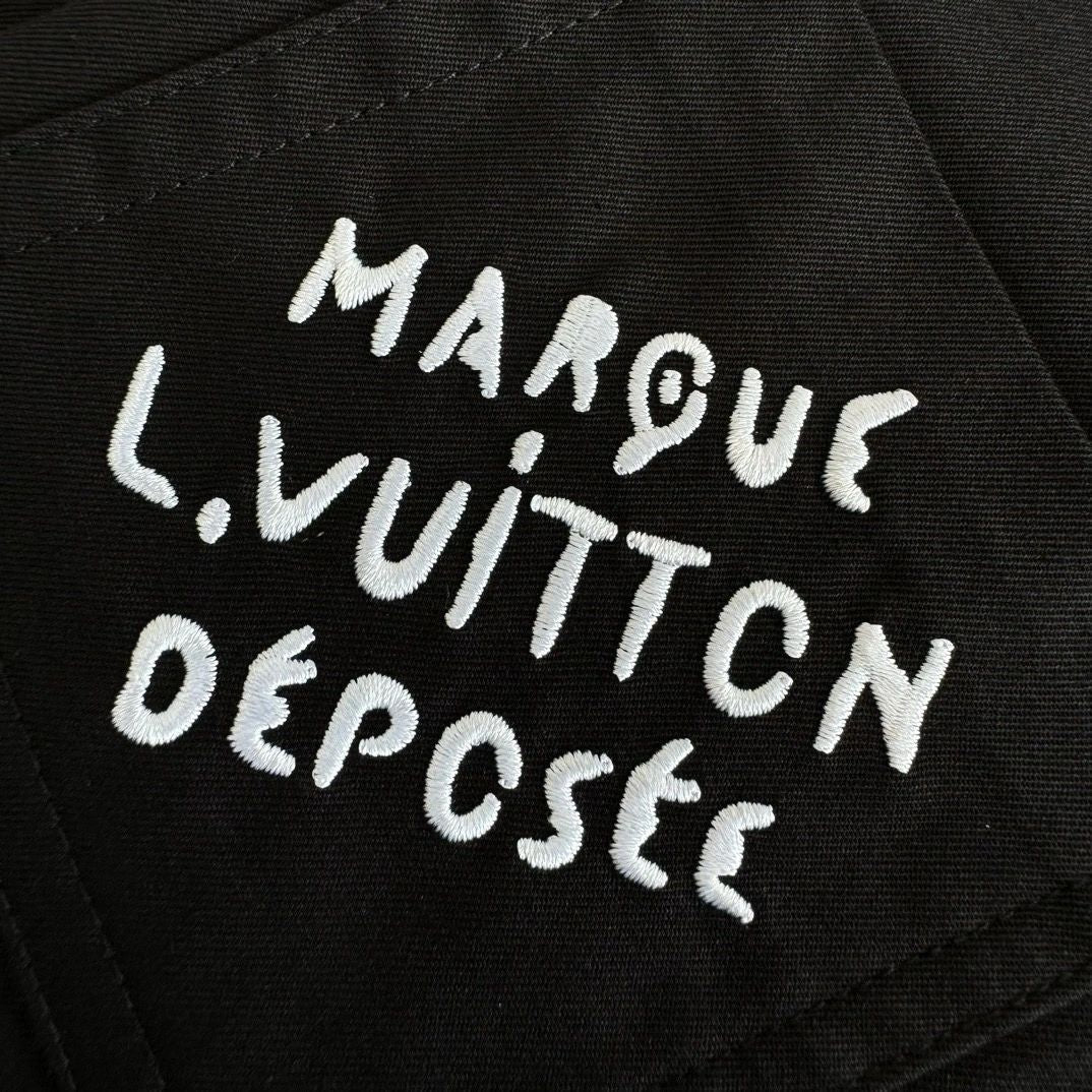 Lv Signature Cotton Cargo Pants