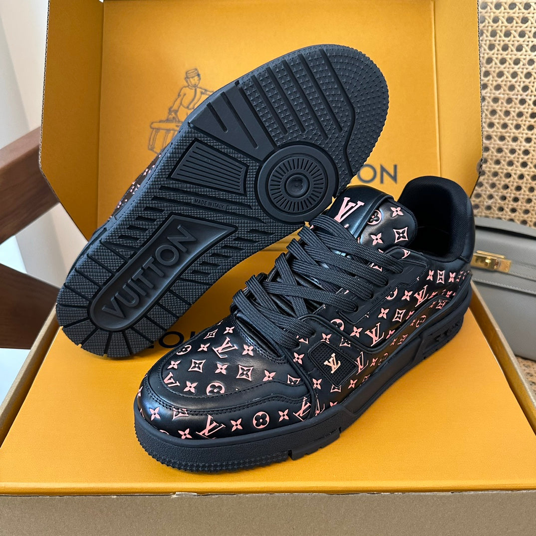 LV TRAINER SNEAKER LIGHT