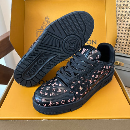 LV TRAINER SNEAKER LIGHT