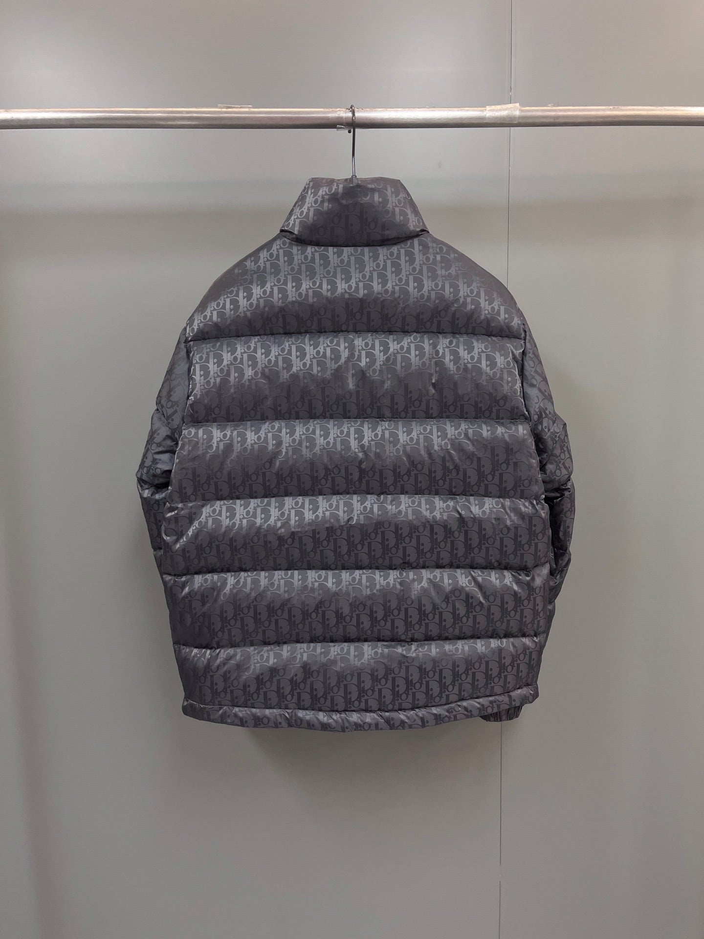 CD OBLIQUE DOWN JACKET GREY TECHNICAL