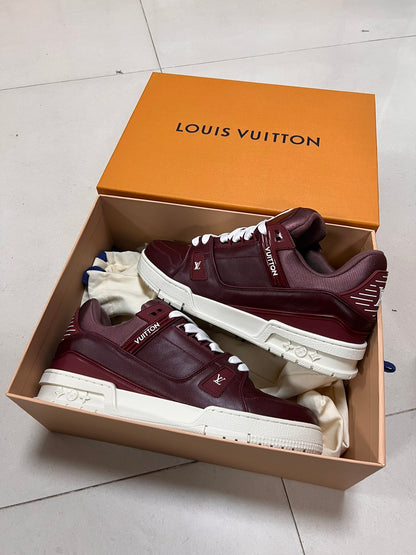 LV TRAINER SNEAKER