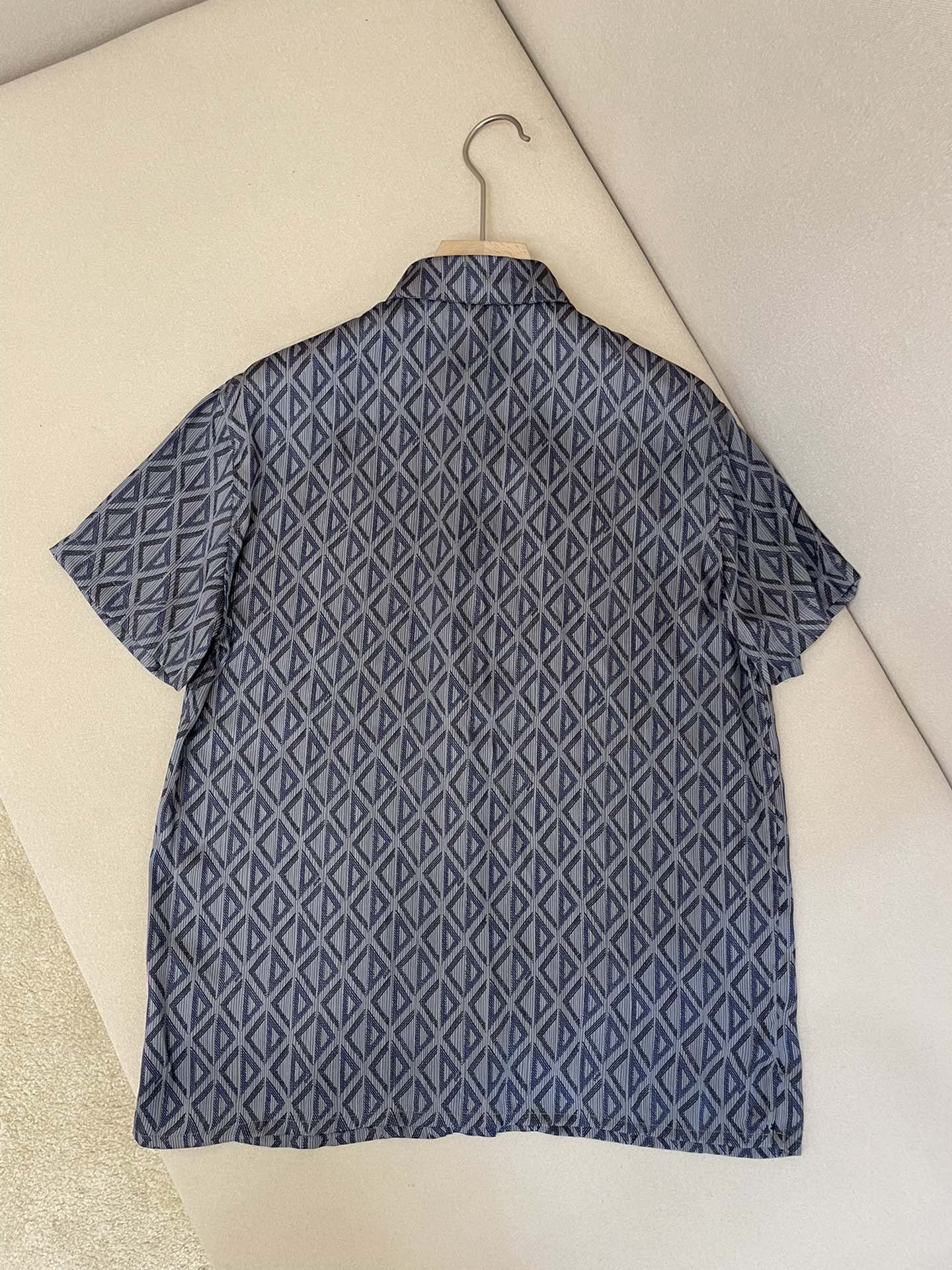 CD Silk Short Sleeve shirt