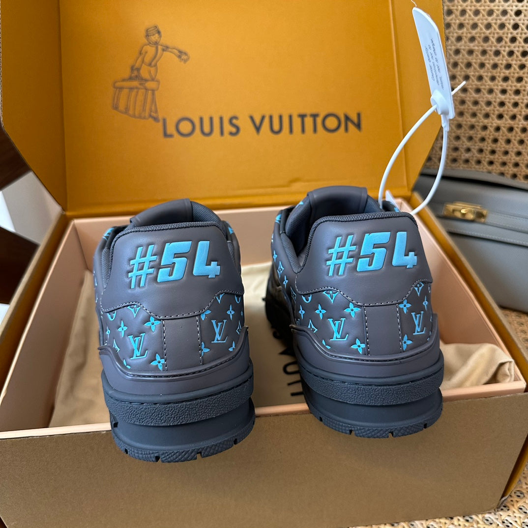 LV TRAINER SNEAKER LIGHT