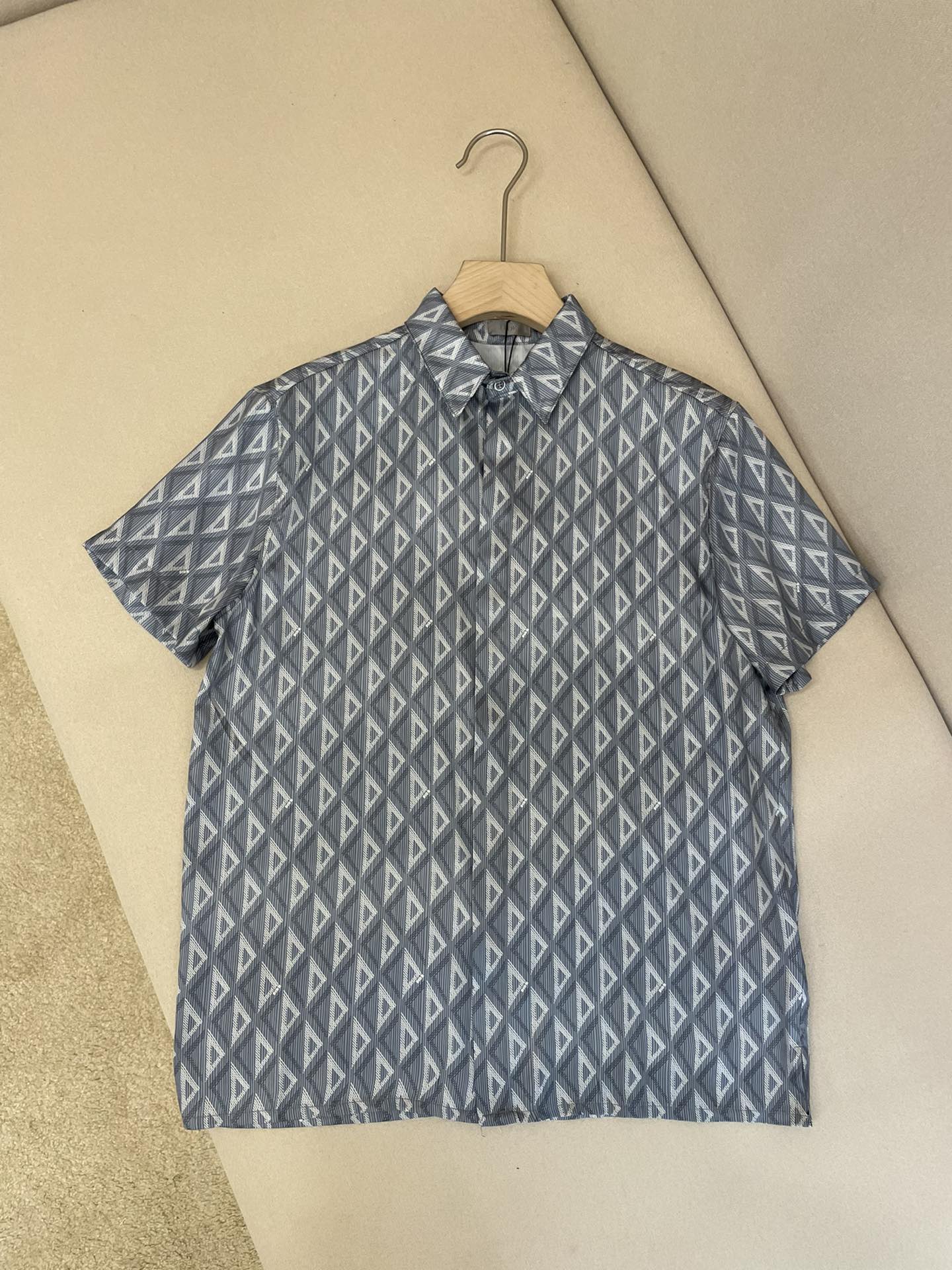 CD Silk Short Sleeve shirt