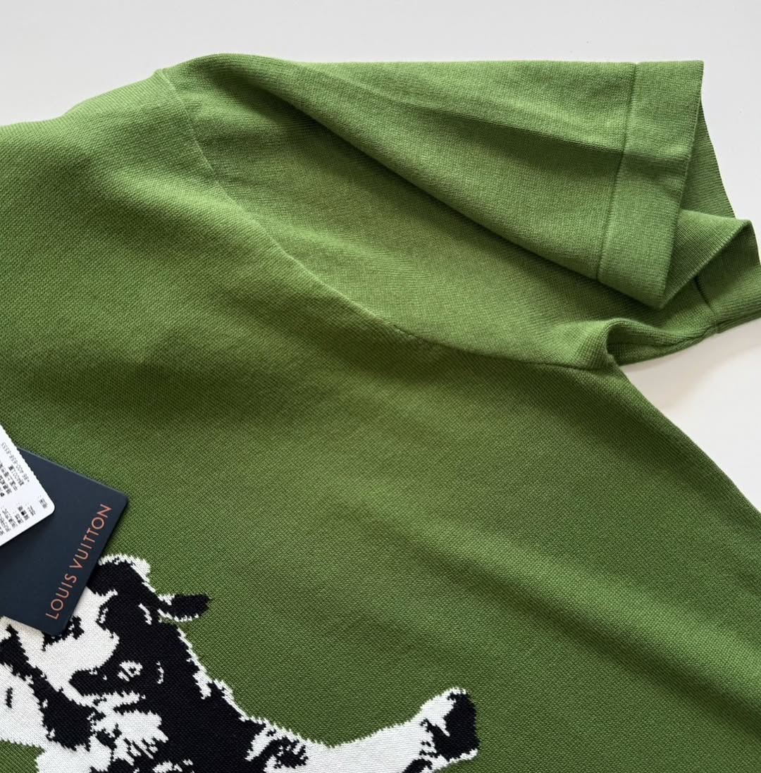 Lv Short-Sleeved Cotton Crewneck