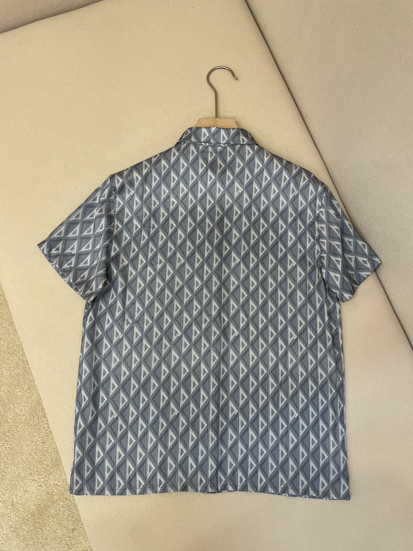 CD Silk Short Sleeve shirt