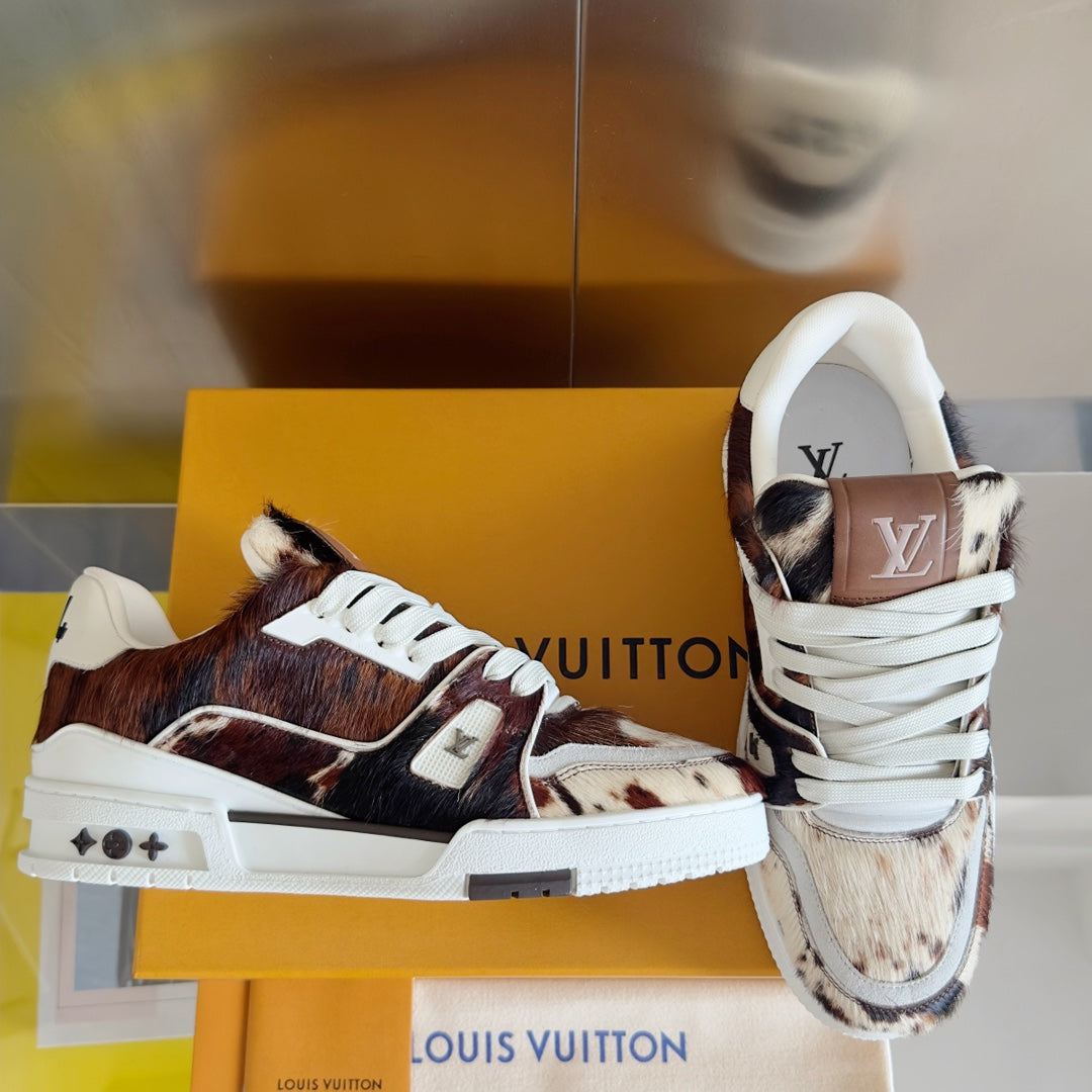 LV TRAINER SNEAKER Pony Style