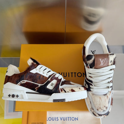 LV TRAINER SNEAKER Pony Style