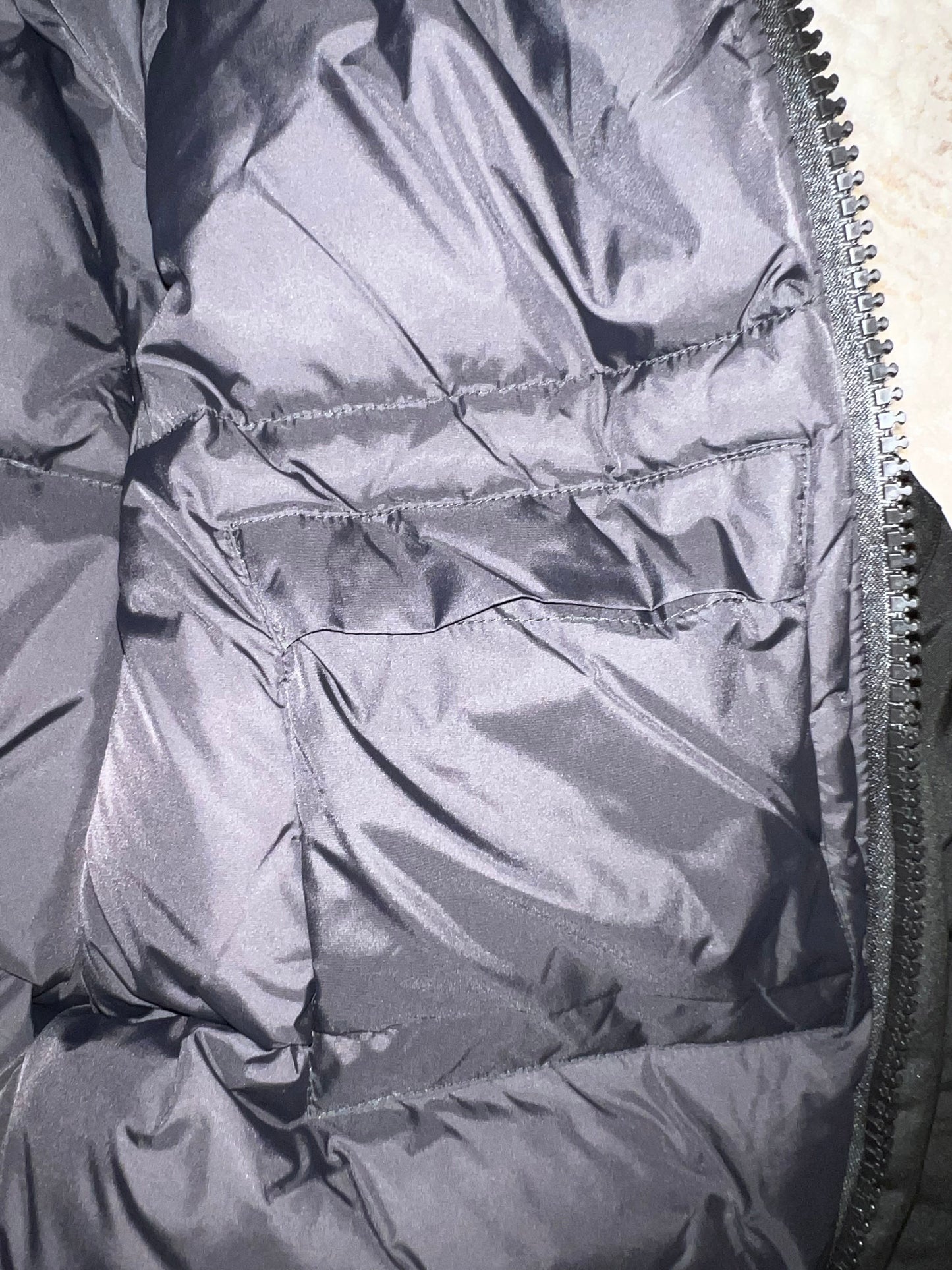 Canada G Chilliwalk  Bomber Hoodied Jacket