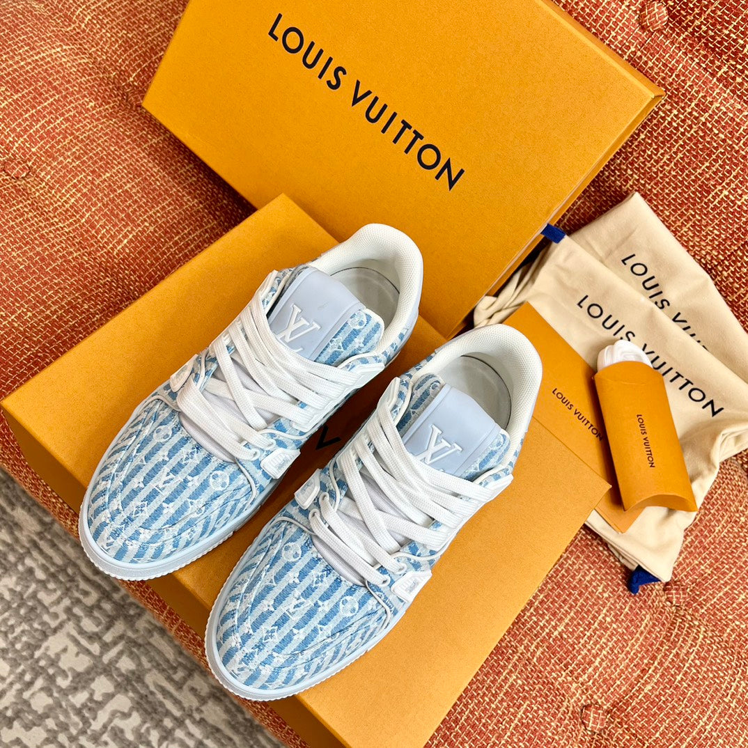 LV TRAINER SNEAKER