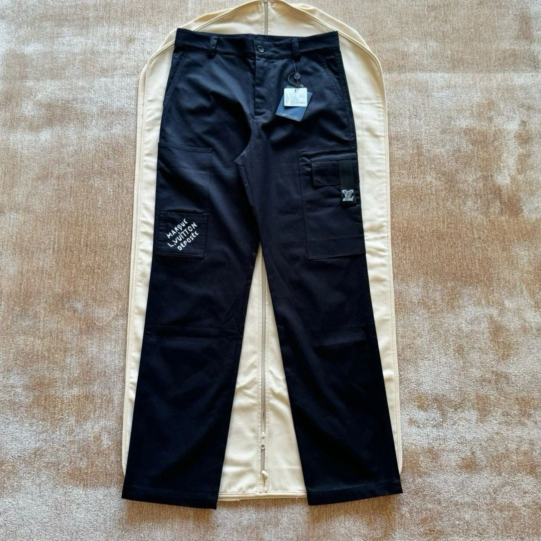 Lv Signature Cotton Cargo Pants