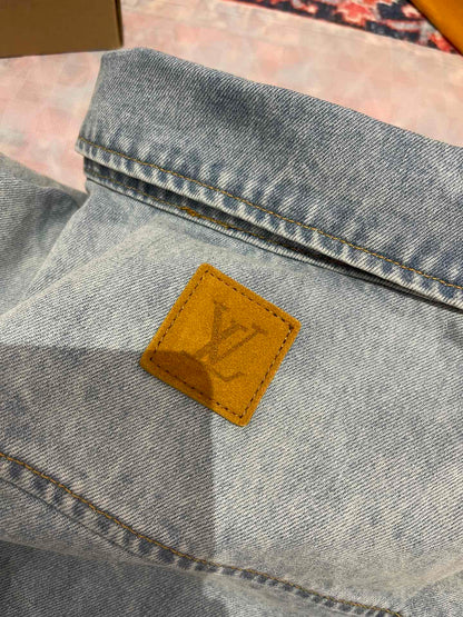 Lv Short-Sleeved Denim Shirt