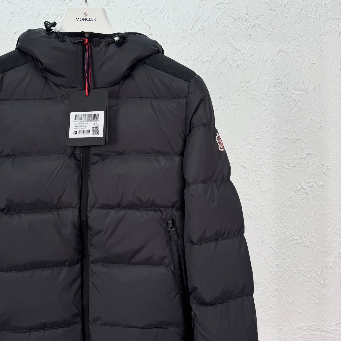 MNCLR  GRENOBLE BLACK NYLON HINTERTUX DOWN JACKET