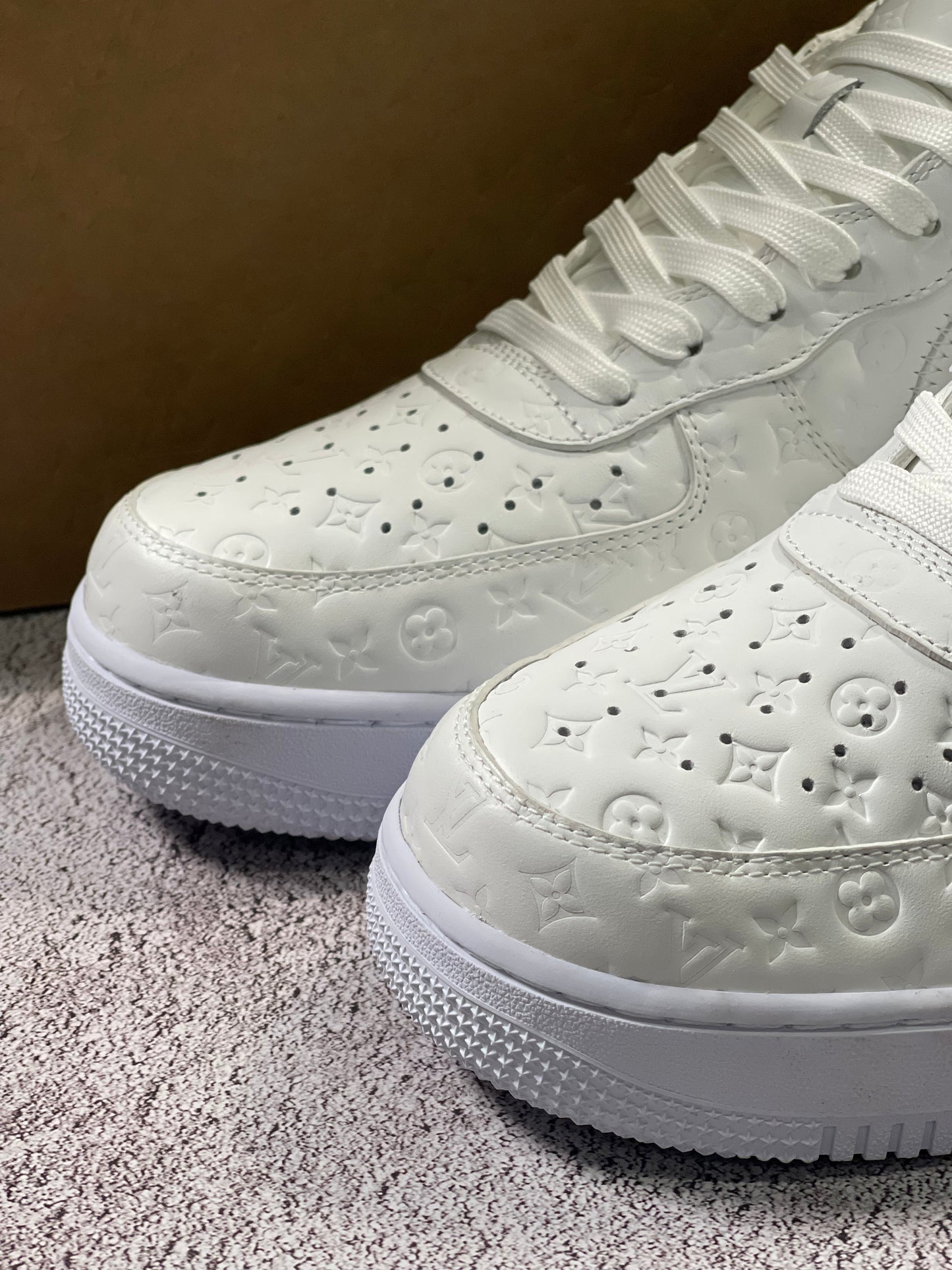 Air Force 1 Low LV White
