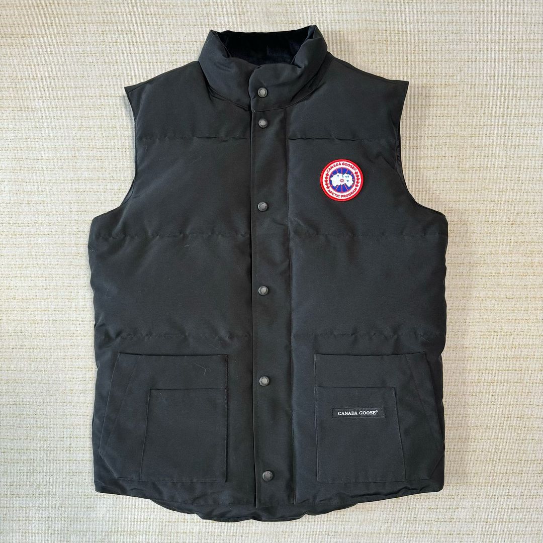 Canada G Vest