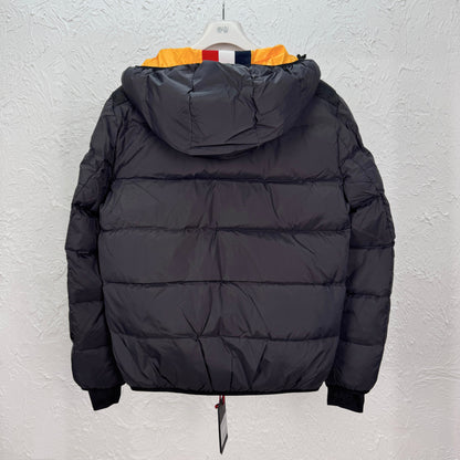 MNCLR  GRENOBLE BLACK NYLON HINTERTUX DOWN JACKET