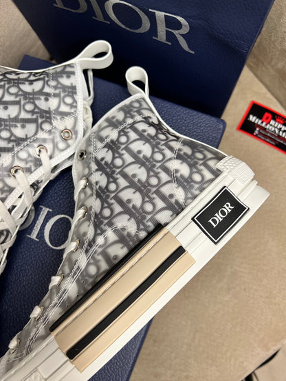 CD B23 Top- High Sneaker