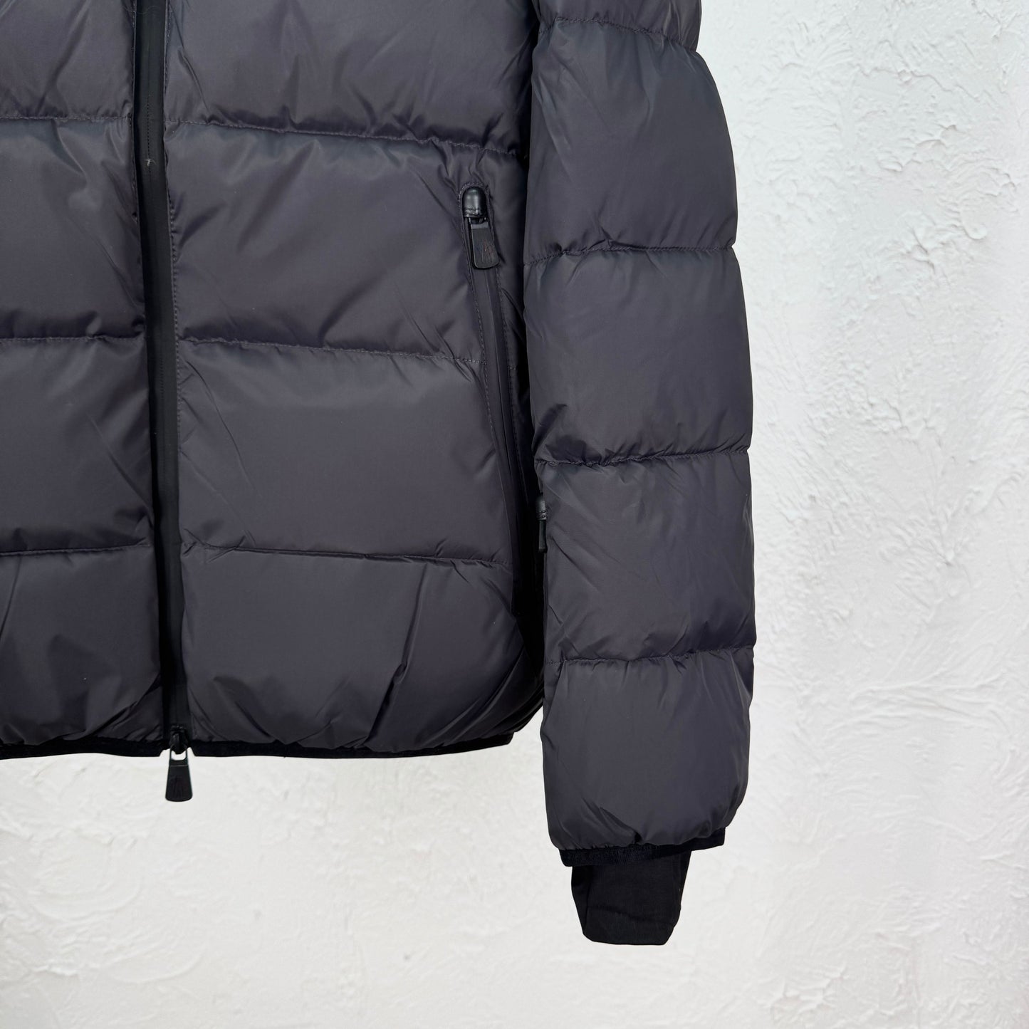 MNCLR  GRENOBLE BLACK NYLON HINTERTUX DOWN JACKET