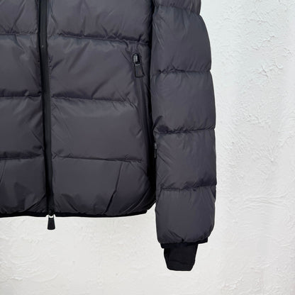 MNCLR  GRENOBLE BLACK NYLON HINTERTUX DOWN JACKET
