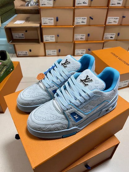 LV TRAINER SNEAKER