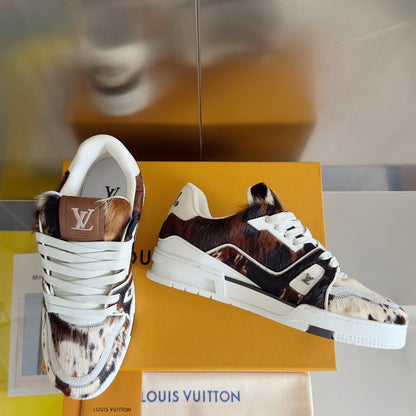 LV TRAINER SNEAKER Pony Style