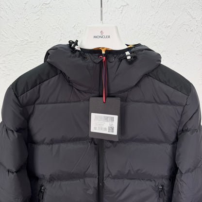 MNCLR  GRENOBLE BLACK NYLON HINTERTUX DOWN JACKET
