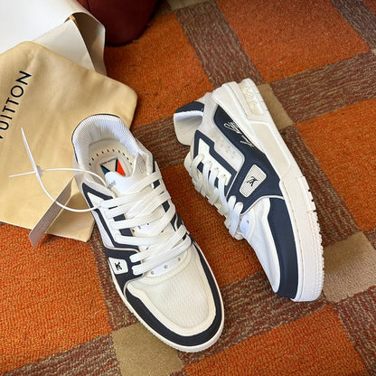 LV TRAINER SNEAKER