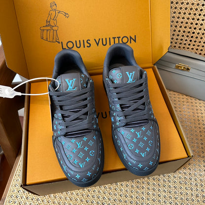 LV TRAINER SNEAKER LIGHT
