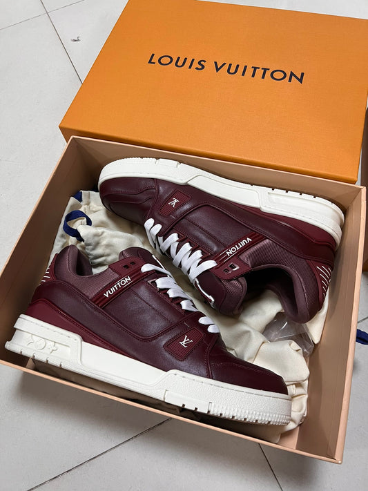LV TRAINER SNEAKER