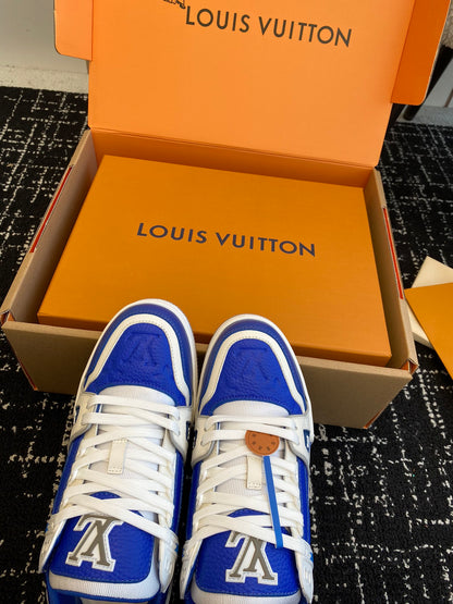LV TRAINER SNEAKER