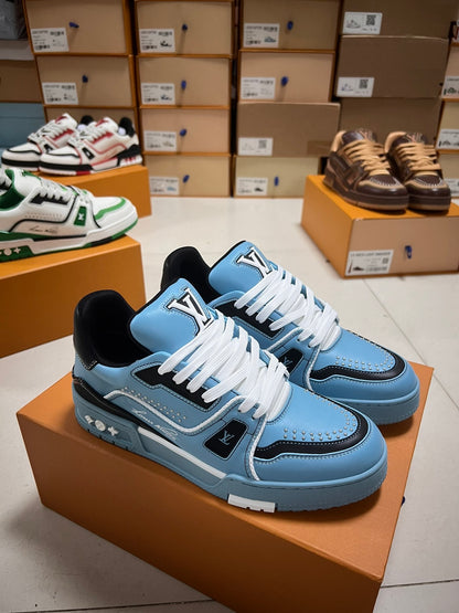 LV TRAINER SNEAKER