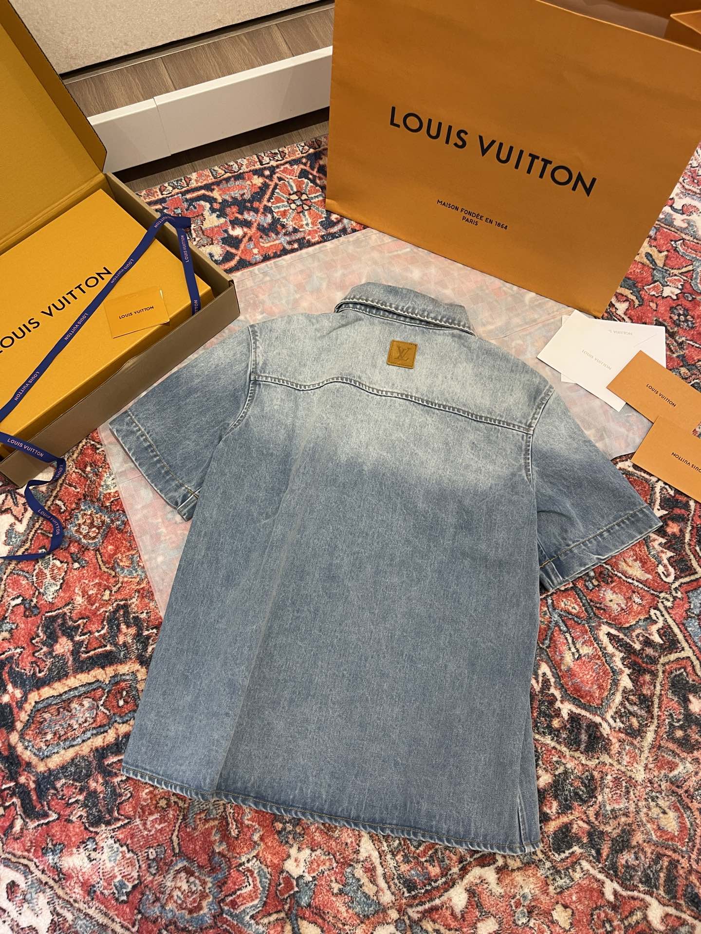 Lv Short-Sleeved Denim Shirt