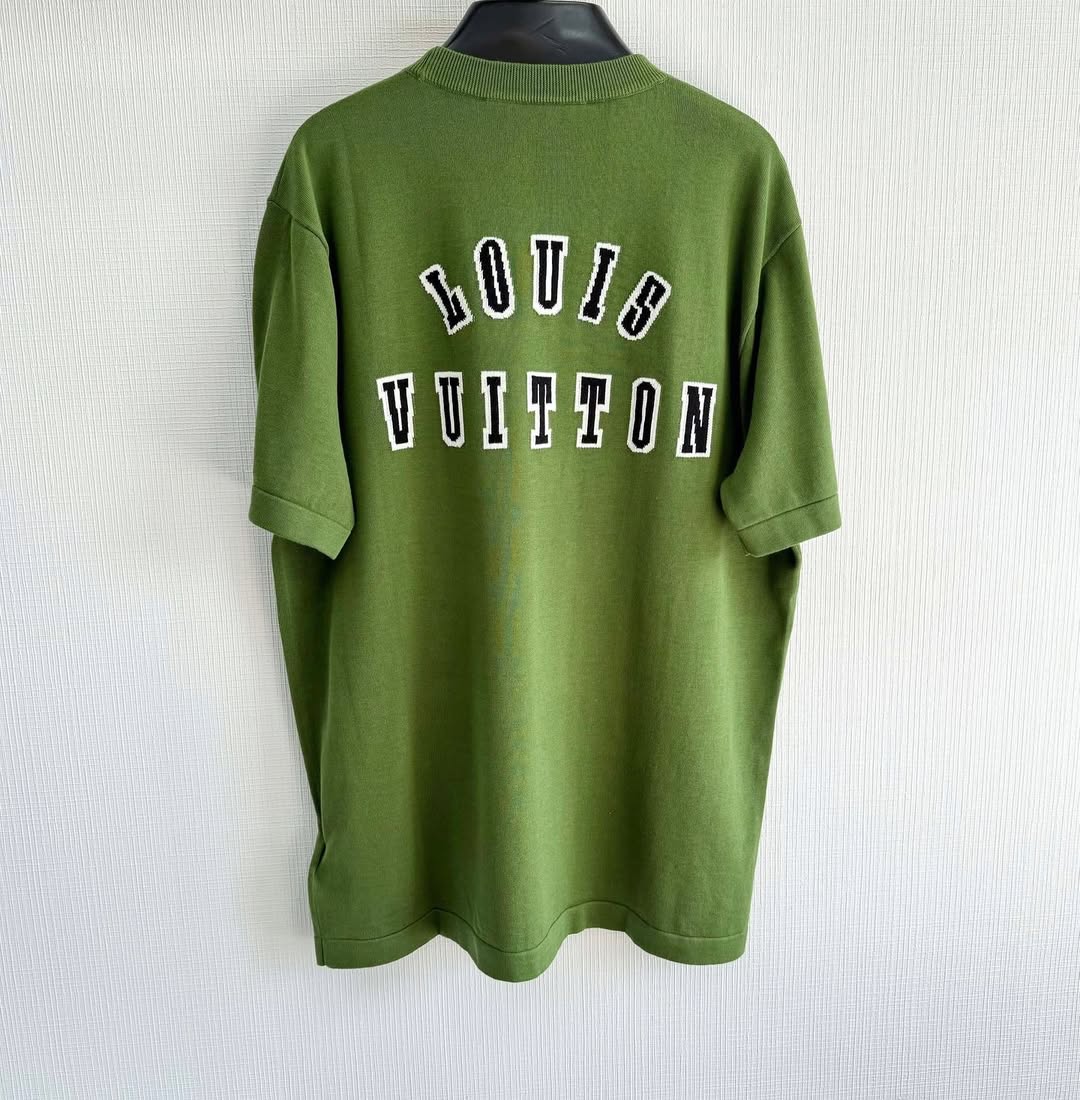 Lv Short-Sleeved Cotton Crewneck