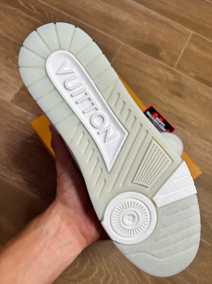 LV TRAINER SNEAKER