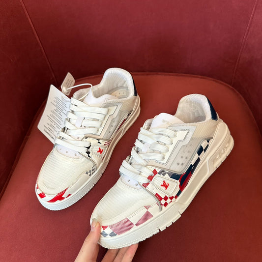 LV TRAINER SNEAKER