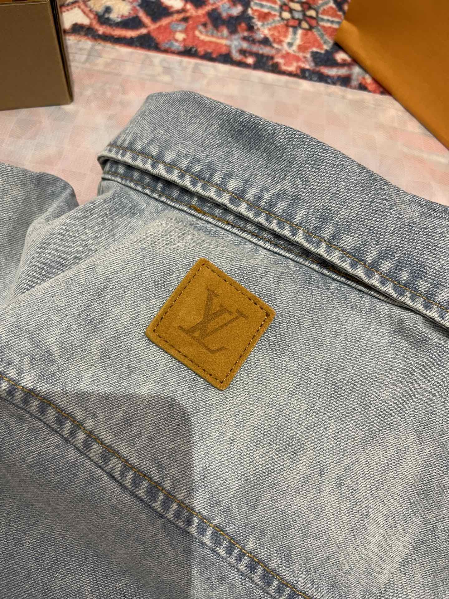 Lv Short-Sleeved Denim Shirt
