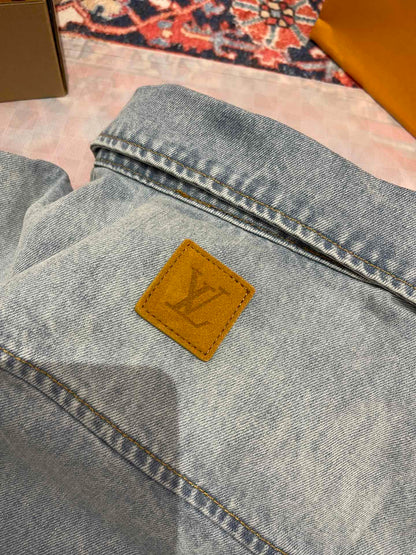 Lv Short-Sleeved Denim Shirt