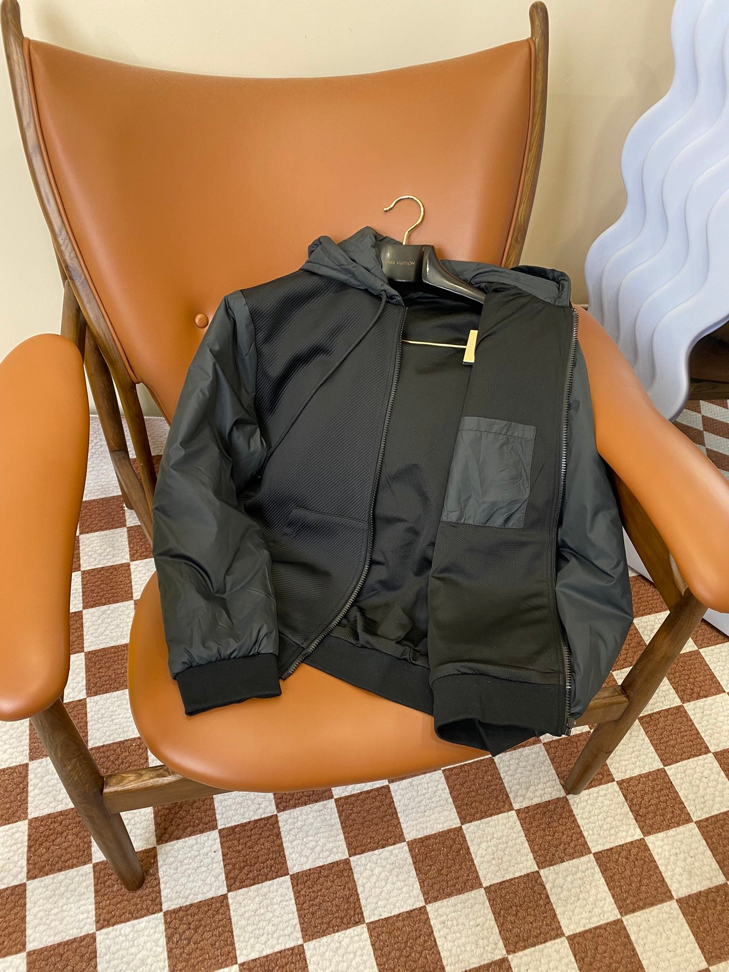 Lv black hoodie jacket