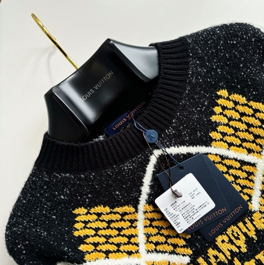 Lv Monogram Signature Sweater