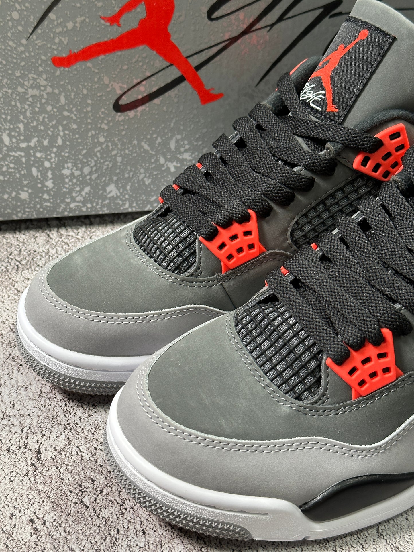 AJ4 Infrared