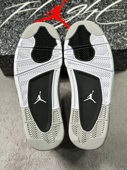 Air Jordan 4 Retro Military Black