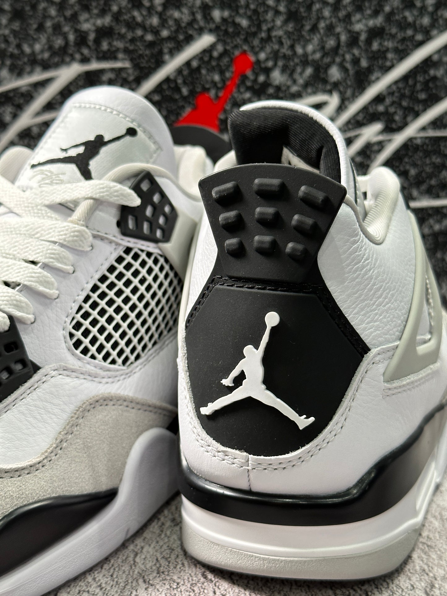 Air Jordan 4 Retro Military Black