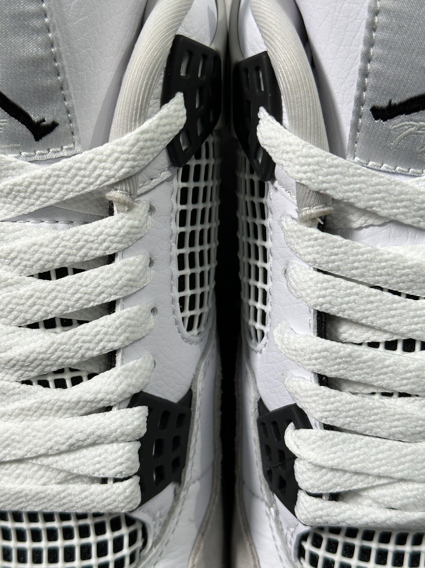 Air Jordan 4 Retro Military Black