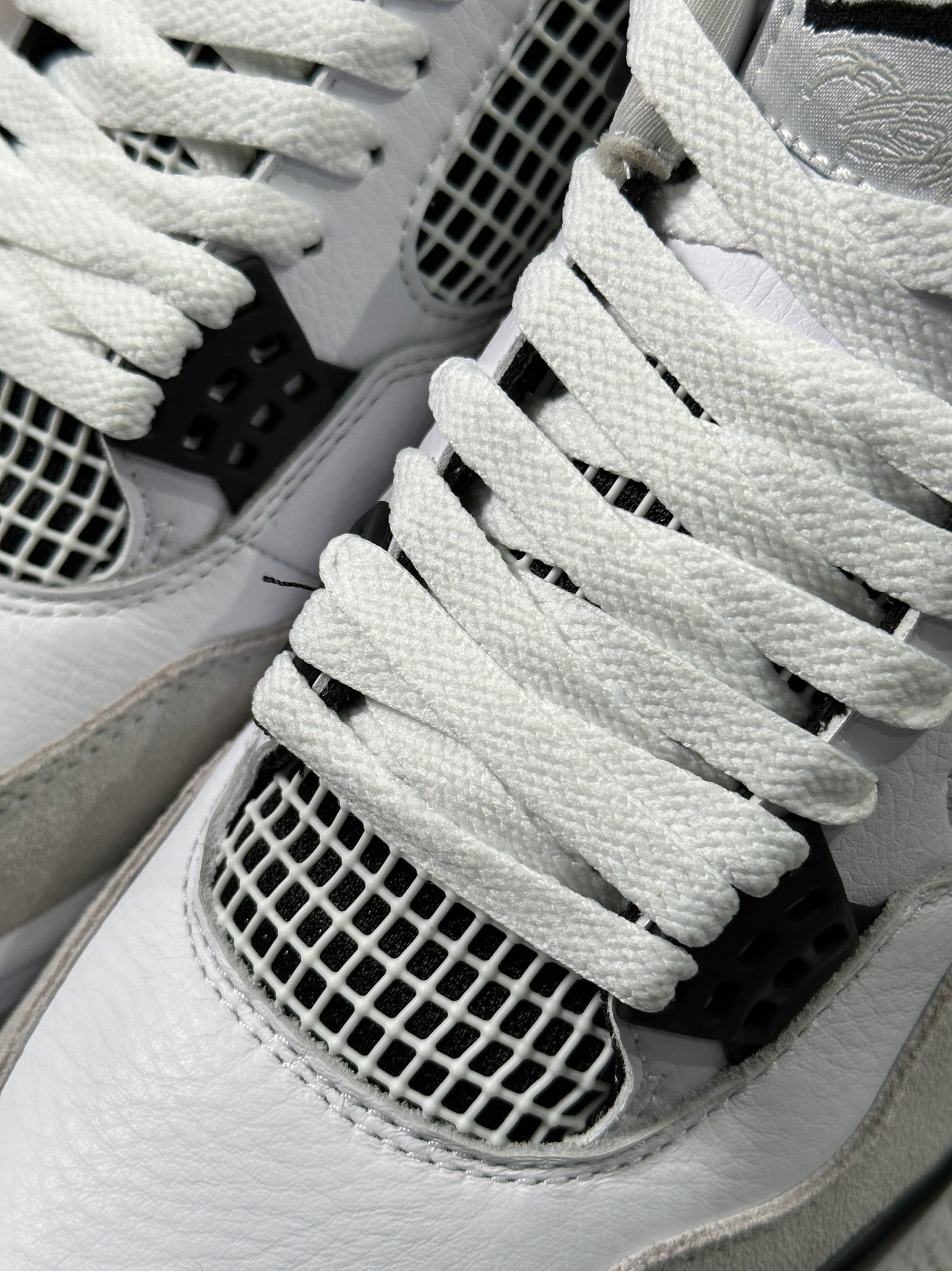 Air Jordan 4 Retro Military Black