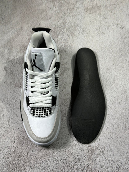 Air Jordan 4 Retro Military Black