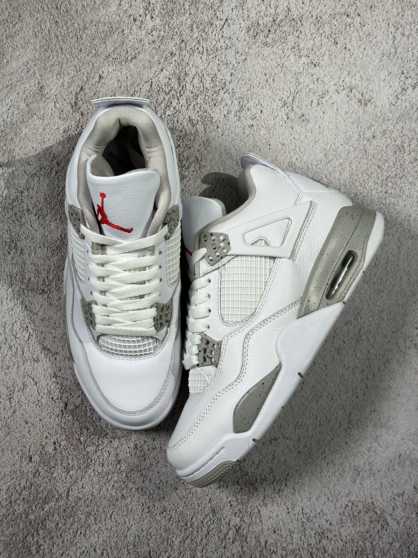 AJ4 Tech White