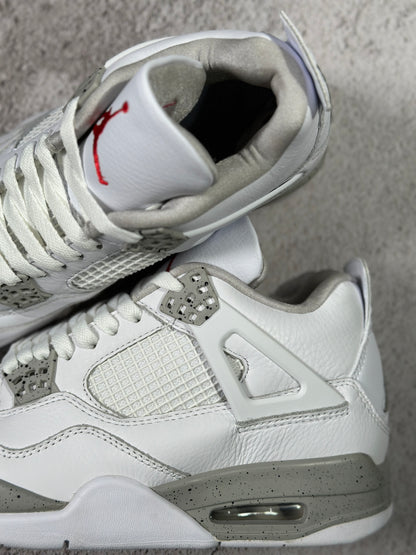 AJ4 Tech White