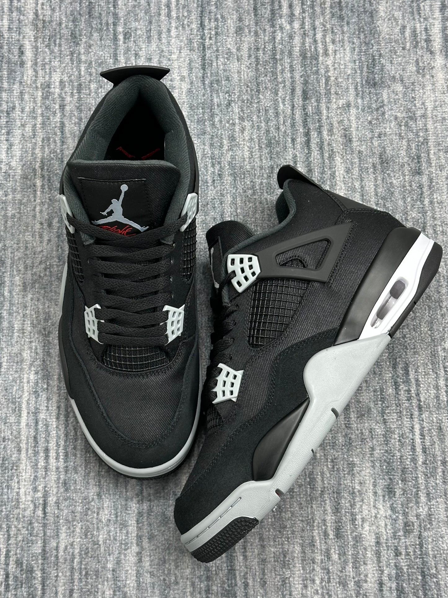 AJ4 BLACK CANVAS