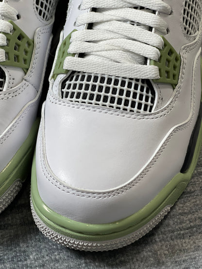 AJ4 Seafoam
